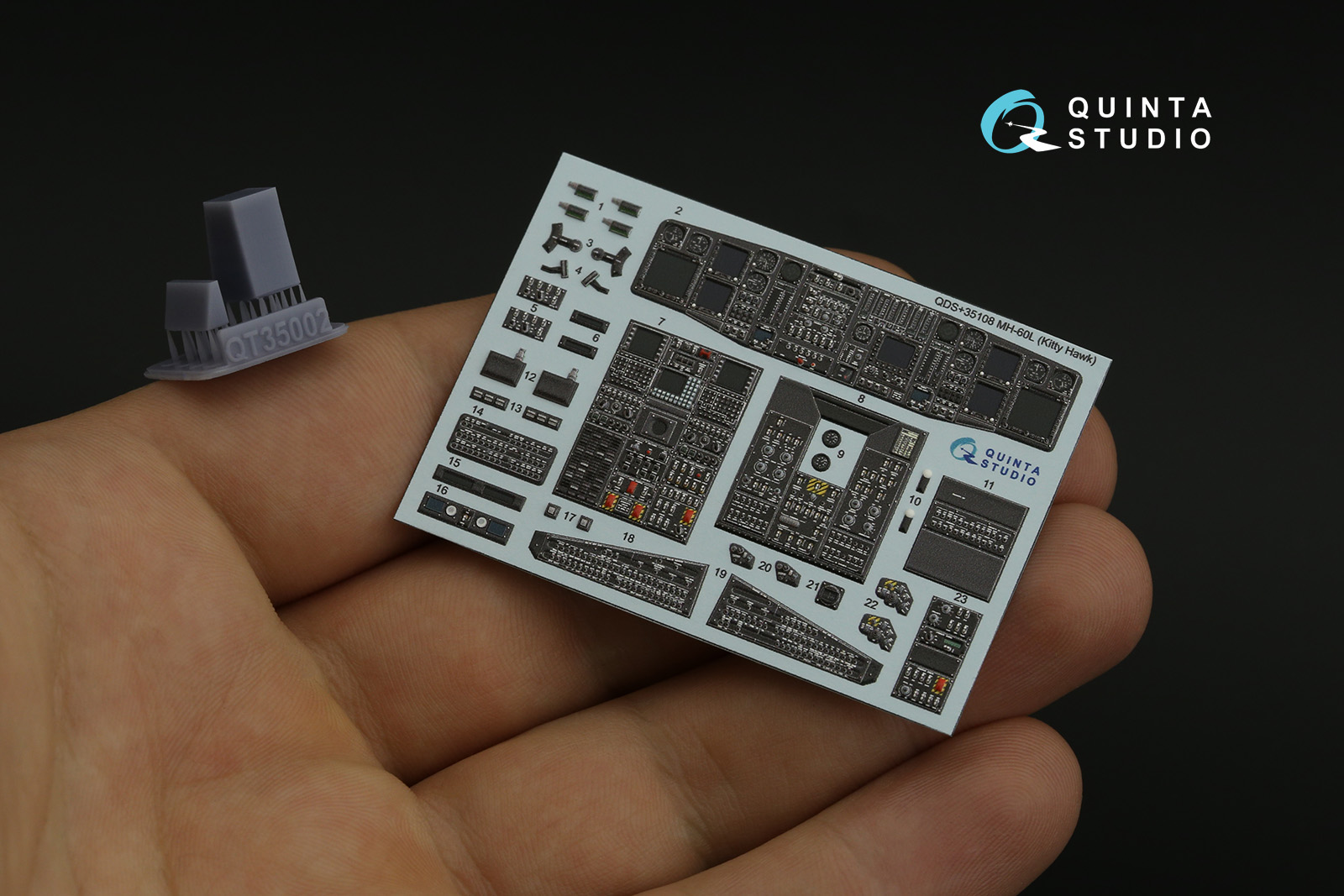 QDS+35108 3D Декаль интерьера кабины MH-60L (KittyHawk) (Малая версия) (с 3D-печатнымидеталями)