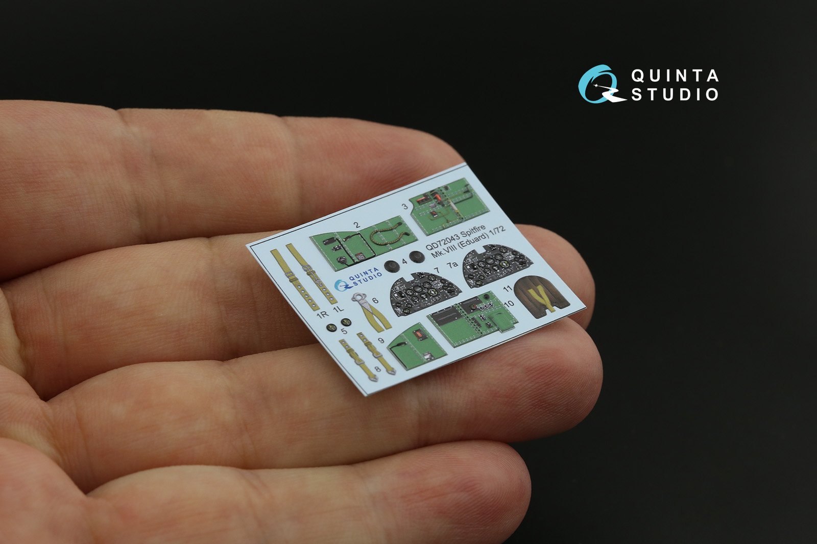 QD72043 3D Декаль интерьера кабины Spitfire Mk.VIII (Eduard)