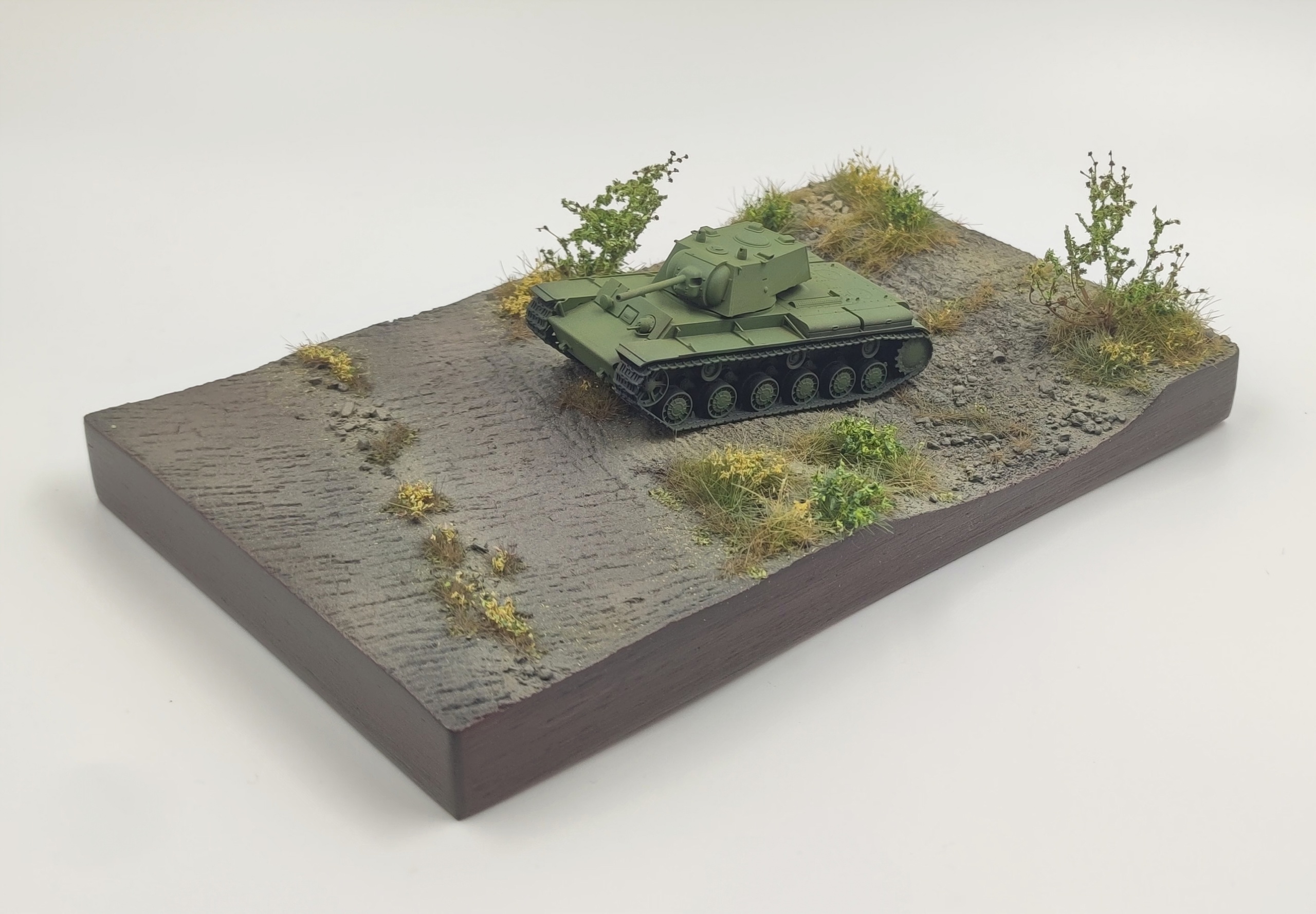 HE-72132 Подставка Через канаву