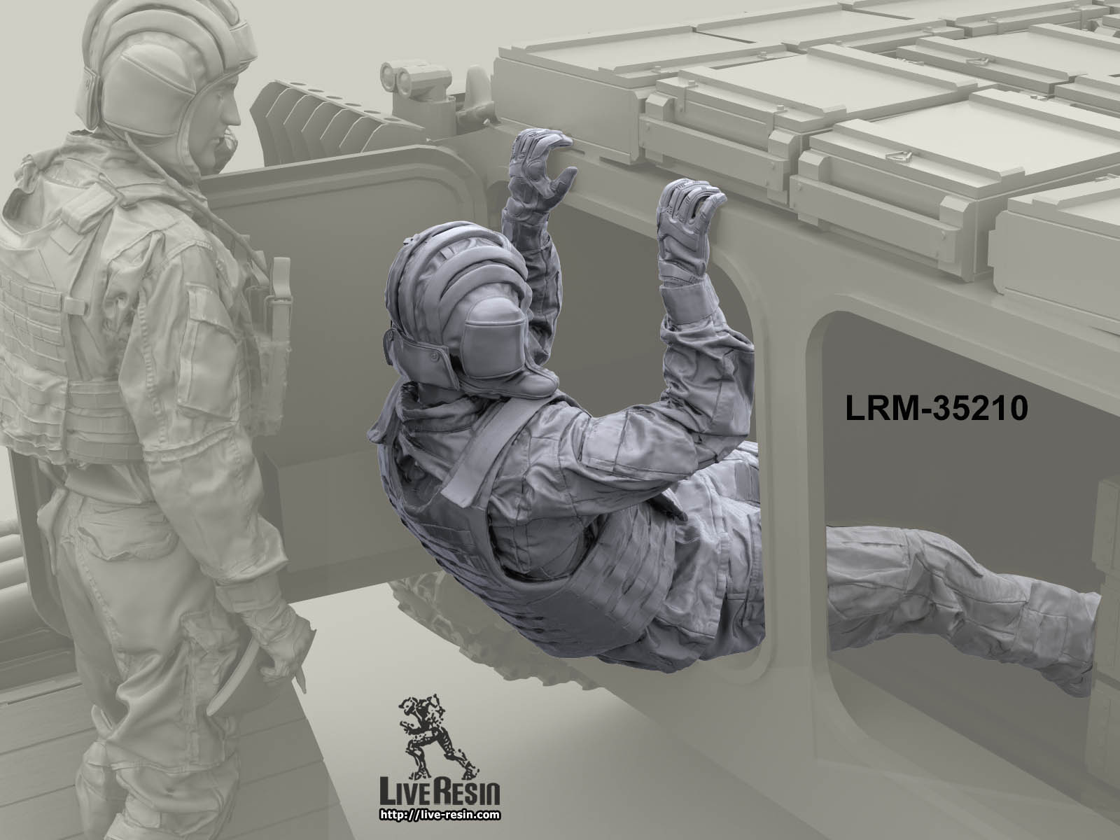 LRM35210 Российский современный танкист/артиллерист САУ в проеме люка /двери - 8 (Не для свободной продажи) Live Resin
