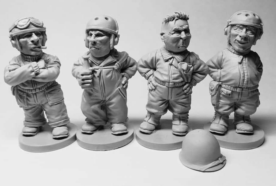 BIK-50.06. WW2: Танкисты армии США. В комплекте 4 фигуры. Материал - смола. Баталия Миниатюра