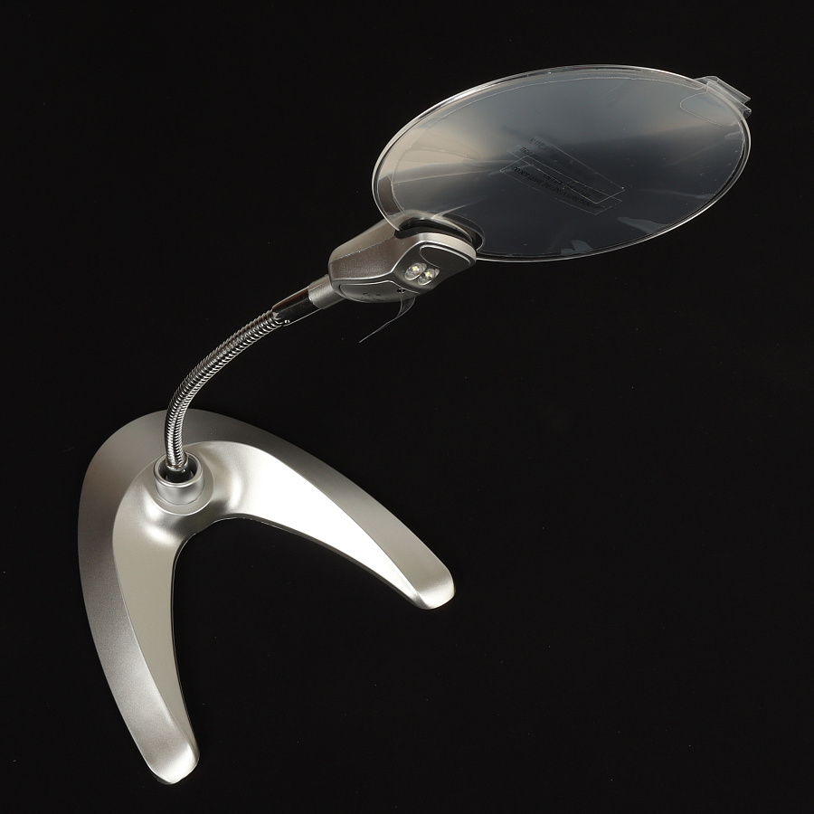 MW-2141-B Лупа 4-кратная с подсветкой (на подставке)