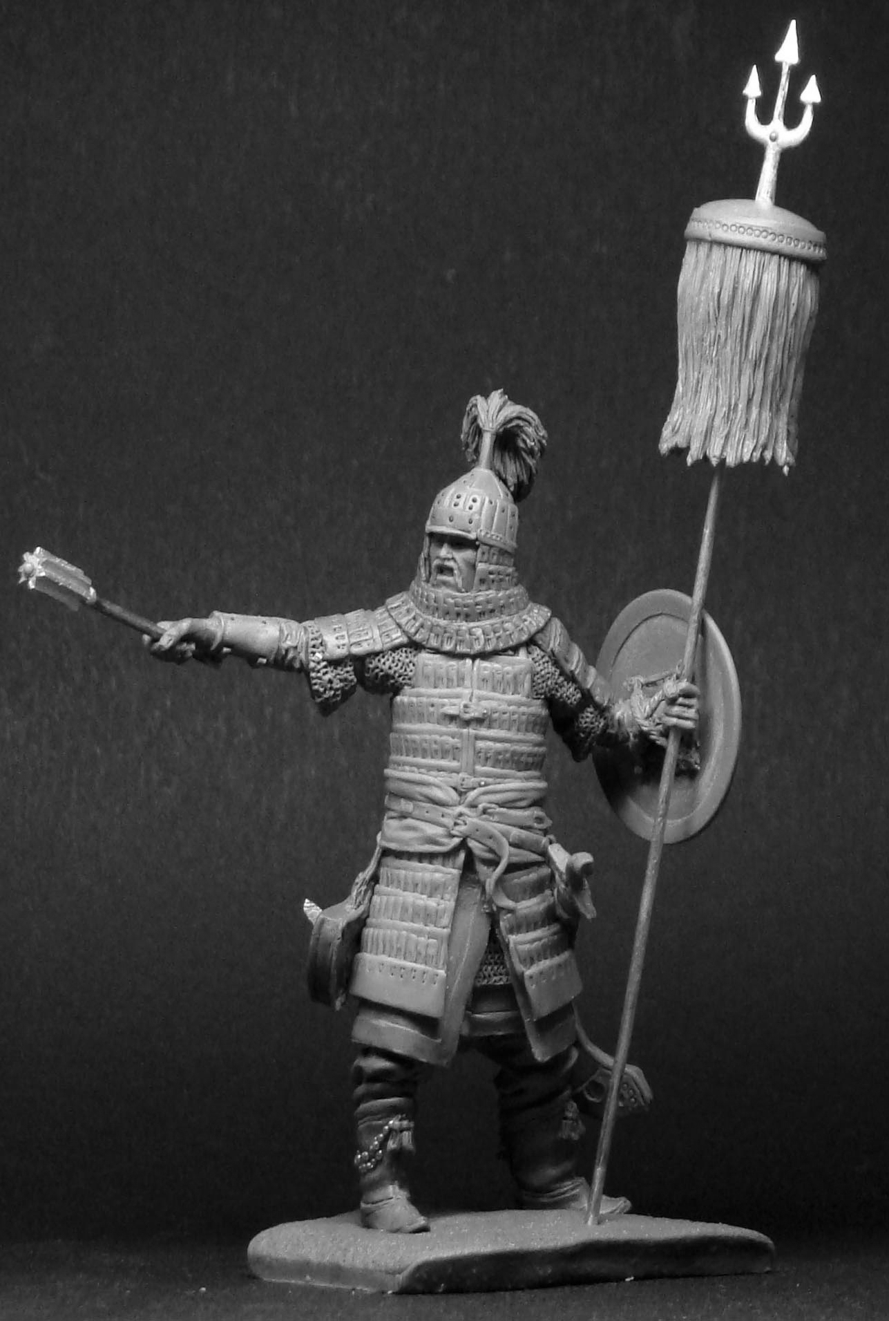 CHM-54046(М). Татаро-монгольский воин с бунчуком, 14 век. 54 мм. Материал - белый металл. Chronos Miniatures