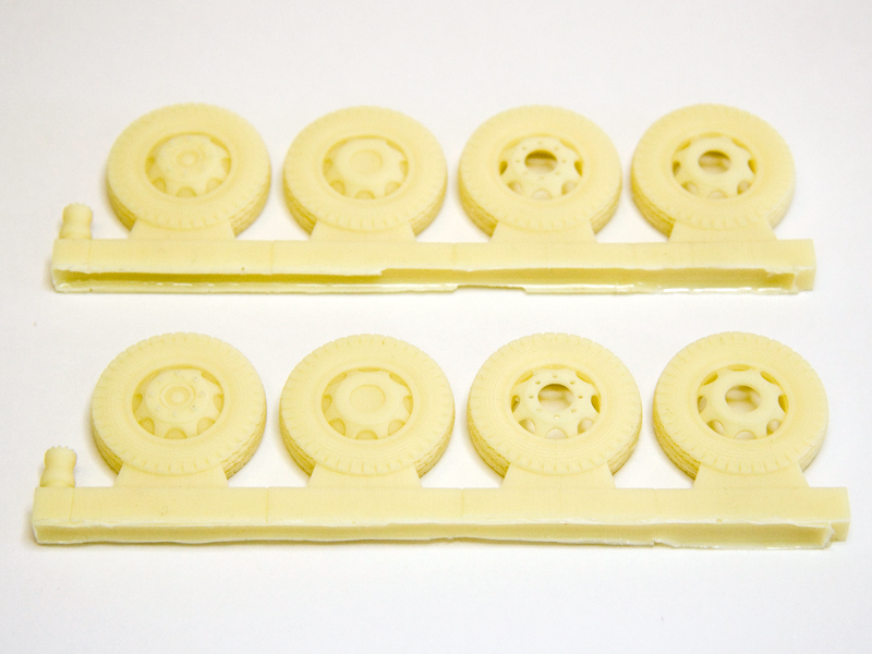 RIM35025  Колеса для грузовиков ЗИС-150/ЗИЛ-164, масштаб 1/35