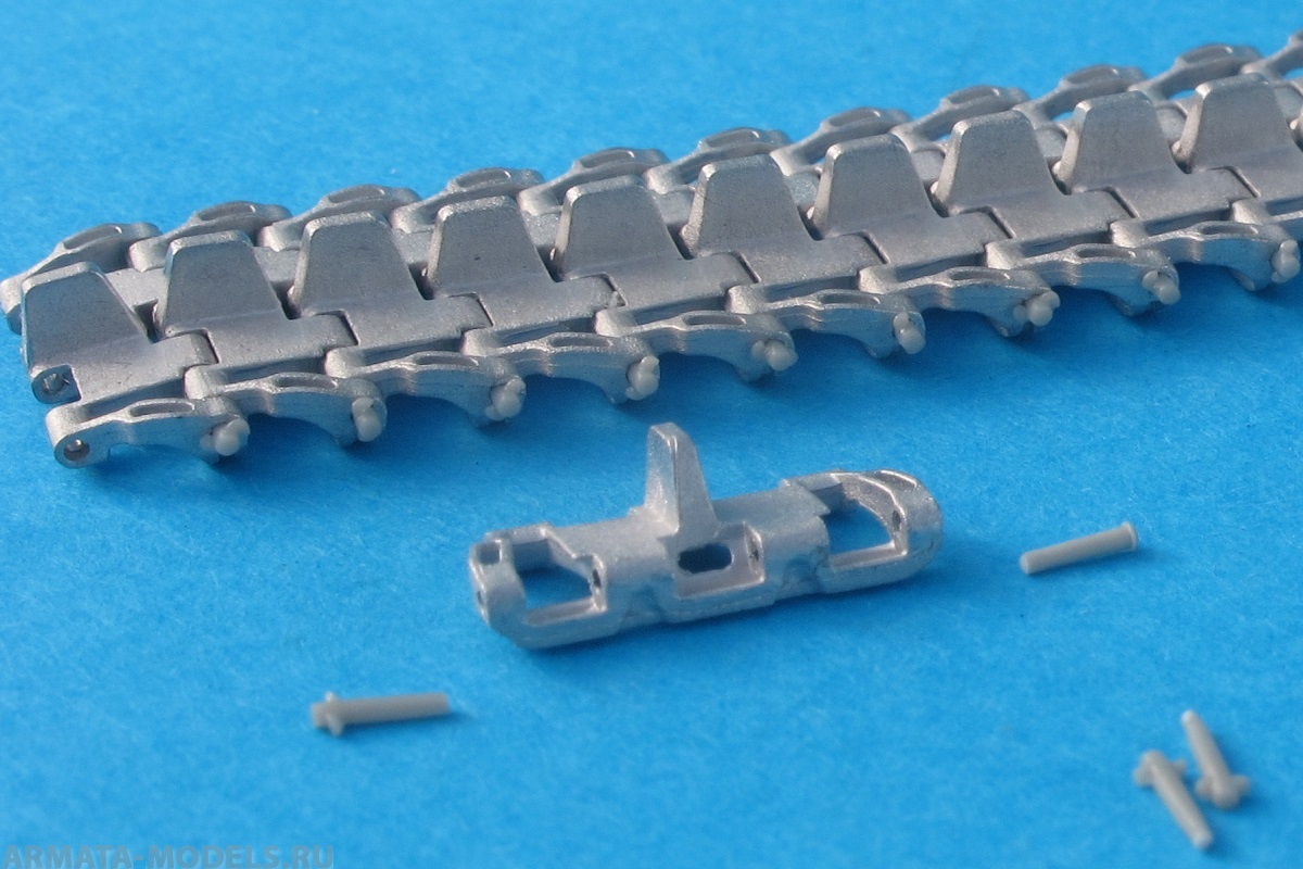 MTL-35012 Tracks for  Pz.Kpfw.IV , StuG III  1943 - 45 solid-horne