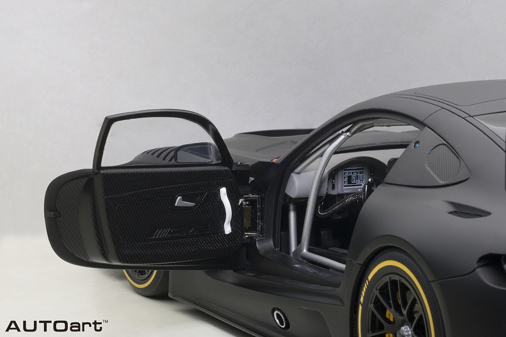 Mercedes-Benz AMG GT3 2015 Plain Body Version Autoart