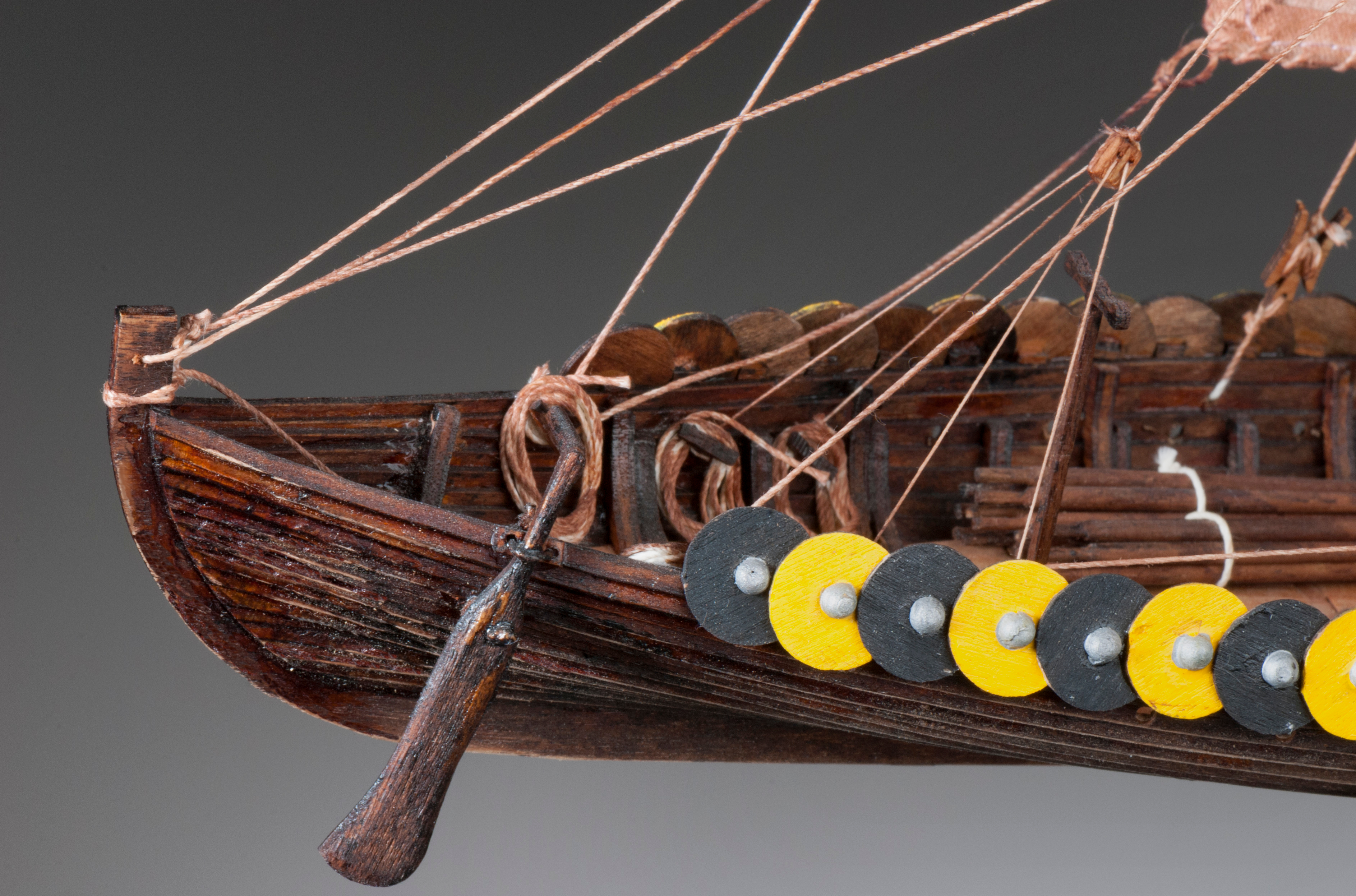 DSK002 Viking Ship Gokstad, (мелкий) IX век Dusek