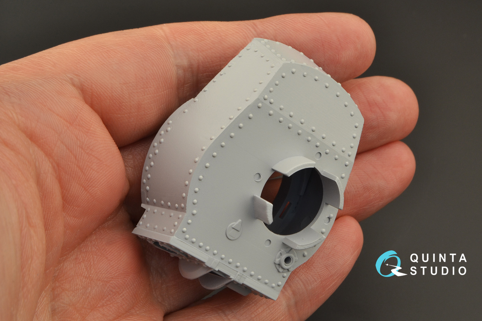 QRV-004 Отдельные внешние заклепки, 0.7мм, 660 шт