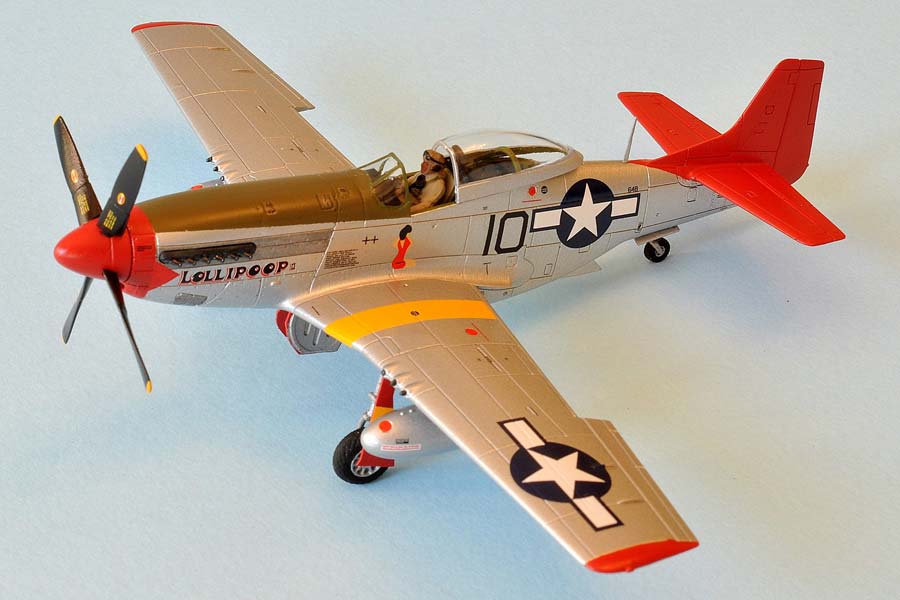 A01004 Сборная модель самолета  North American P-51D Mustang Airfix