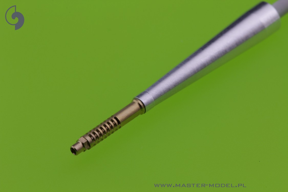 AM-24-005 Крыло Supermarine Spitfire B - 20-мм пушки Hispano в обтекателе