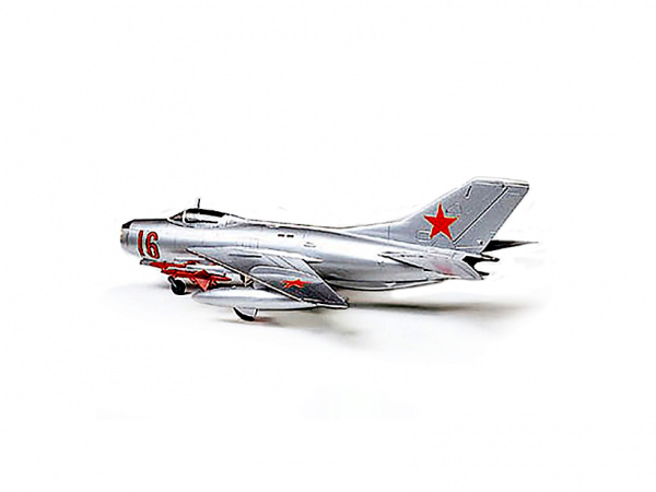 61609T MiG-19 Farmer-E Tamiya