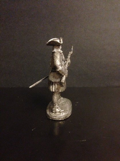 4200ТБ ВИМ, пехота русской армии Петра 1, пеший фузилер стоящий с ружьем на перевес готовящийся отбить  атаку, 54 мм Три Богатыря