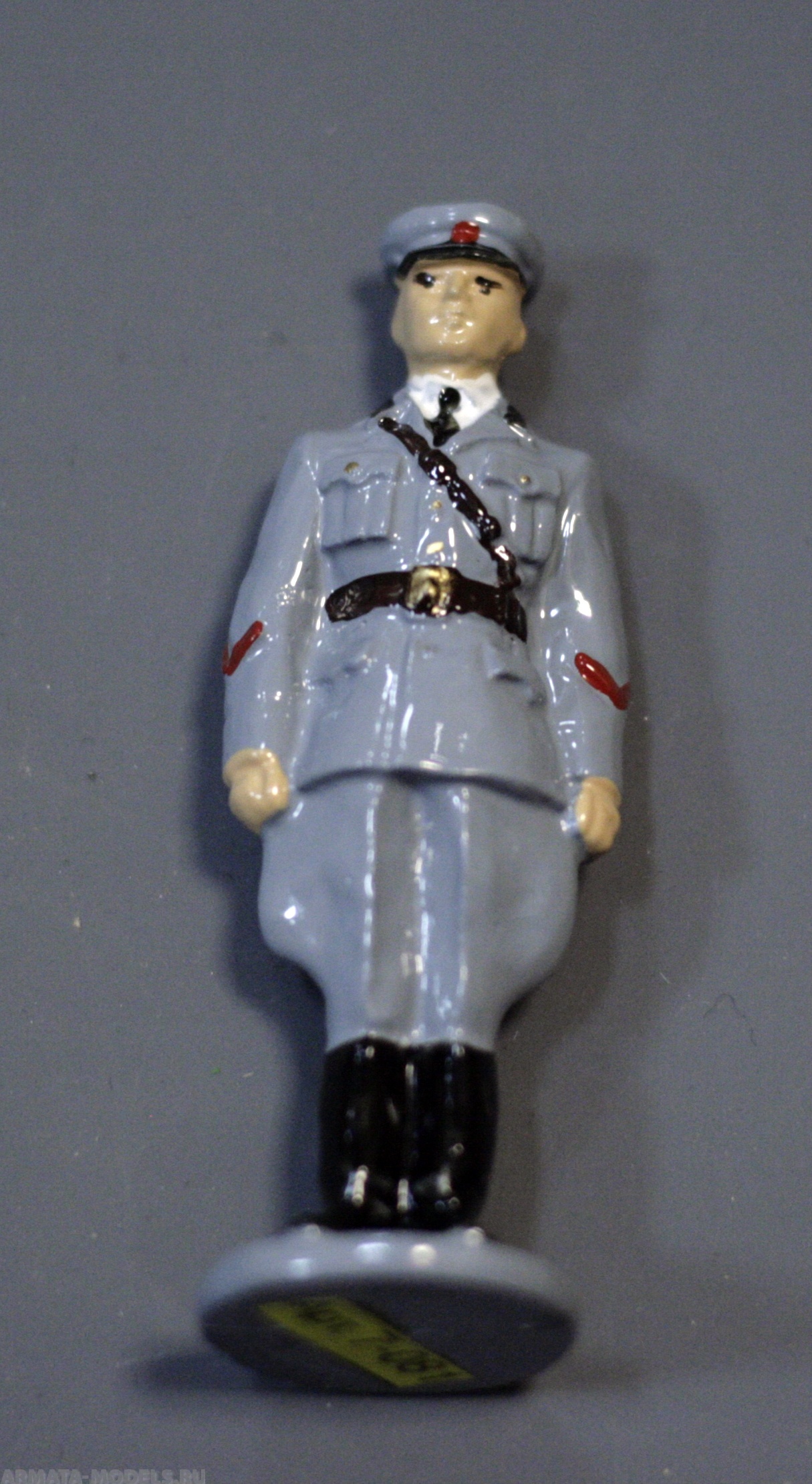 7-081 окрашеная фигура Командир танкистов в фуражке Солдатики "Ура"