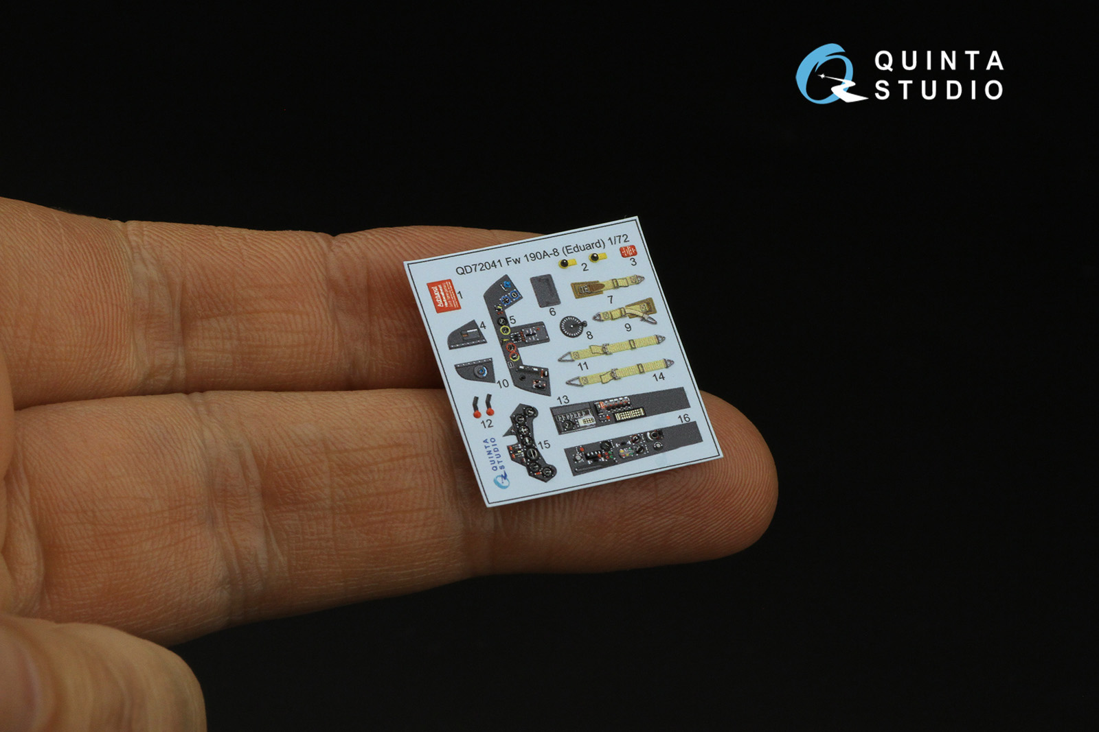 QD72041 3D Декаль интерьера кабины Fw 190A-8 (Eduard)