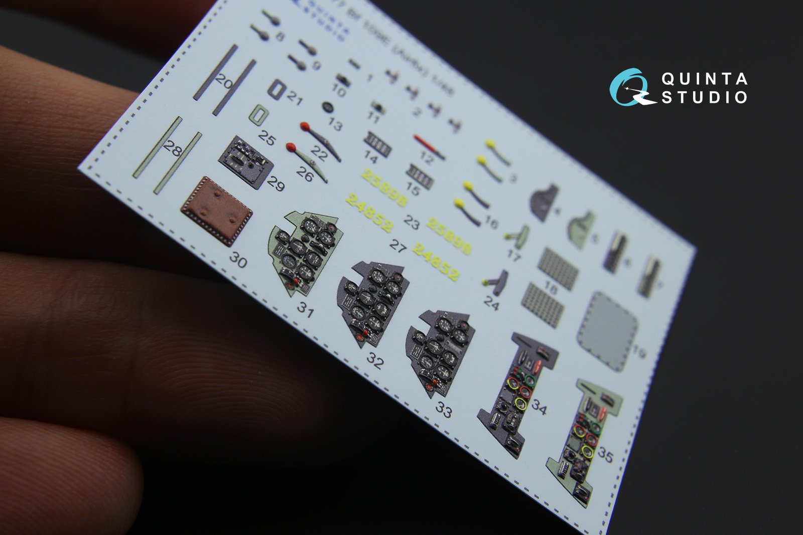 QD48177 3D Декаль интерьера кабины Bf 109E (для модели Airfix)