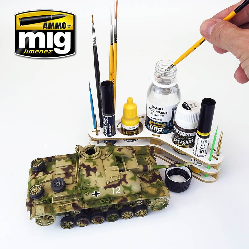 AMIG8028 Ammo Mig Деревянный органайзер BOOMERANG ORGANIZER STORAGE SYSTEM