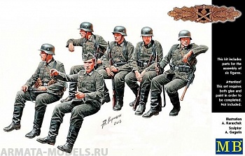 MB35137 Германская пехота на марше,2МВ, фигуры