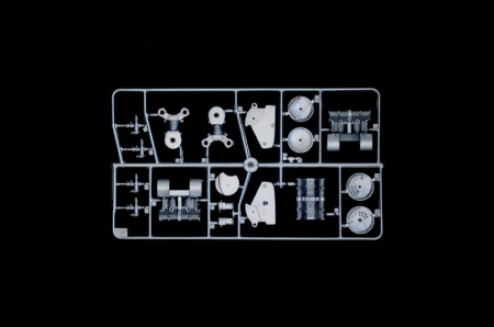 4630ИТ Мотоцикл MV Agusta 500 4 Cilindri 1964 Italeri