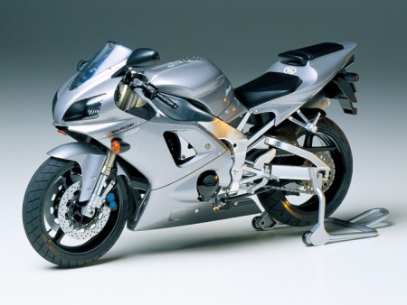 14074 Yamaha YZF-R1 Taira Racing Tamiya