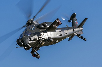 05820P Сборная модель Китайский ударный вертолёт Chinese Z-10 Attack Helicopter