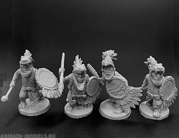 CHM-50.07. Ацтеки, набор №1. В комплекте 4 фигуры. Материал - смола.