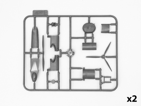 72161 СБ 2М-100 Катюшка бомбардировщик ВВС Испании ICM