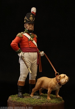 VD-54013. Британский пехотный офицер с бульдогом, 1812-14 гг. 54 мм. Материал - смола.
