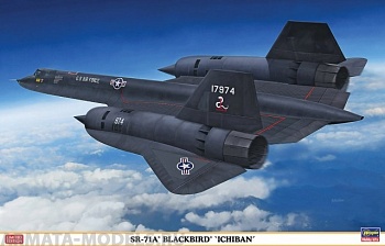 01943 Самолет SR-71A BLACKBIRD ICHIBAN