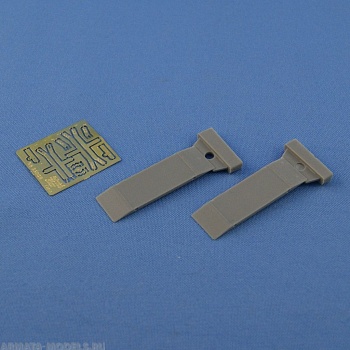 NS35029B Wooden boards (long) for moving over pits and other obstacles for German WWII trucks (Mercedes-Benz L3000)