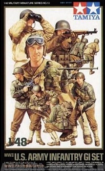 32513T Американские пехотинцы и 2 танкиста.