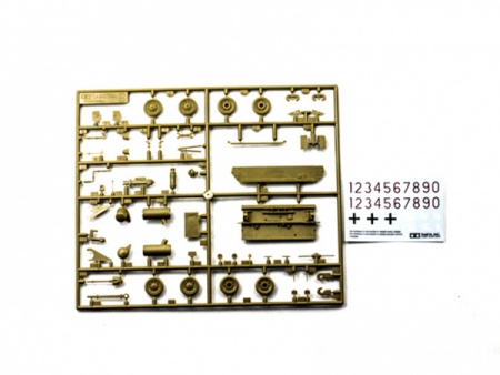 35101T Нем. 4-х ствольная зенитка Flakpanzer IV Mobelwagen с 4 фигурами Tamiya