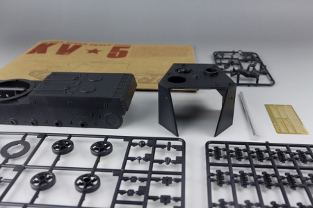 2006Т Советский тяжелый танк КВ-5 Takom